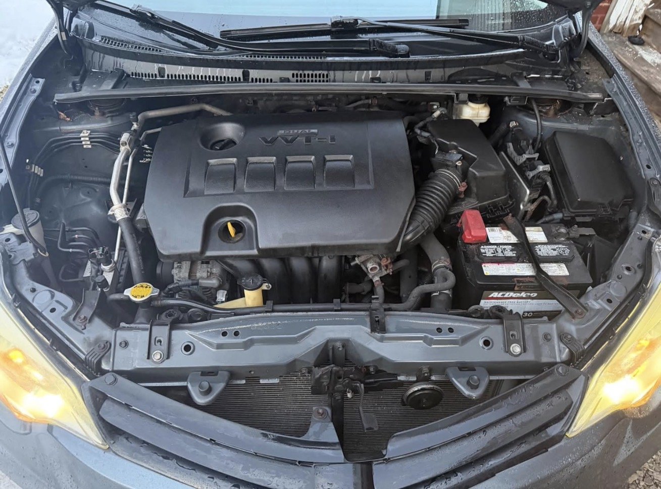 2014 Toyota Corolla · LE Sedan 4D