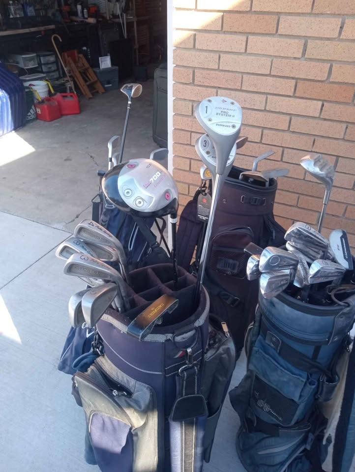 Golf clubs and golf Bag 700k for a bag