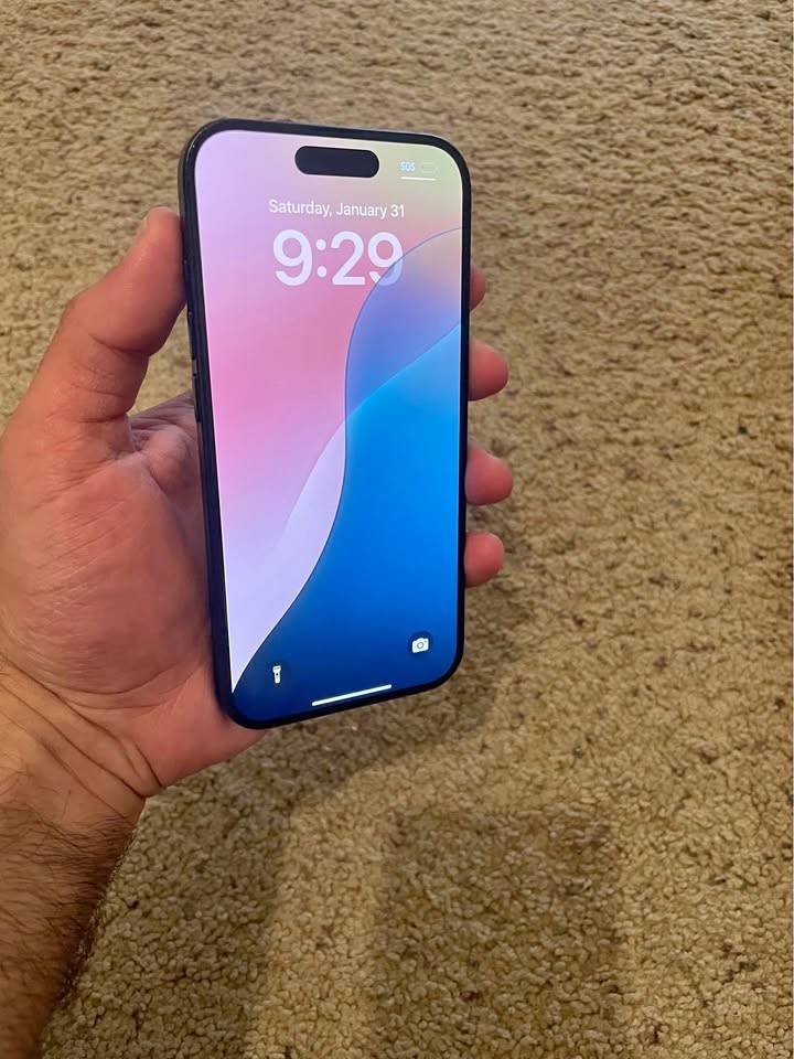 iPhone 15 Pro 128GB - Unlocked