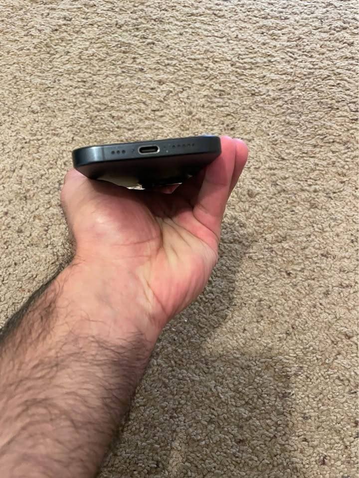 iPhone 15 Pro 128GB - Unlocked