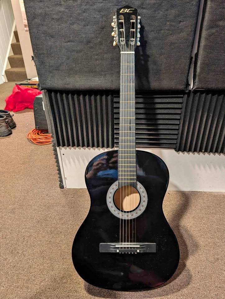 BC Acoustic Guitar - Steel Strings
