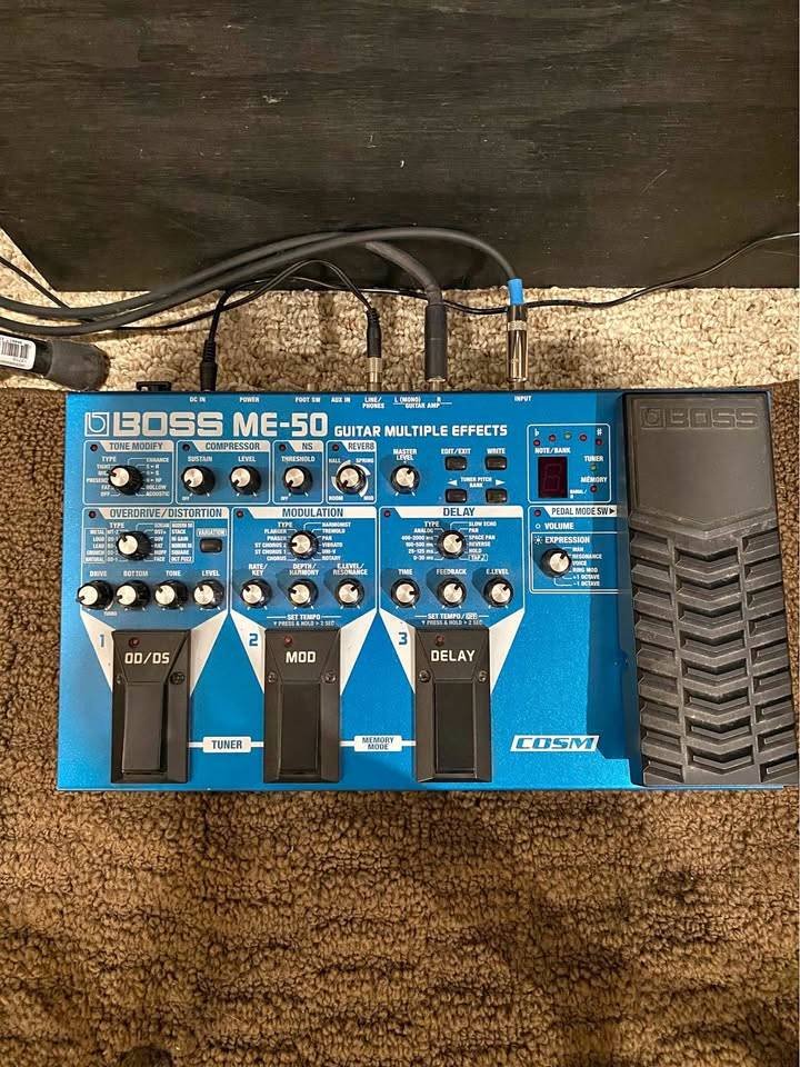 Boss ME-50 Guitar Multiple Effects Pedal and case