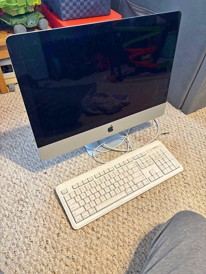 2007 BMW 3 series 328xi Sedan 4D