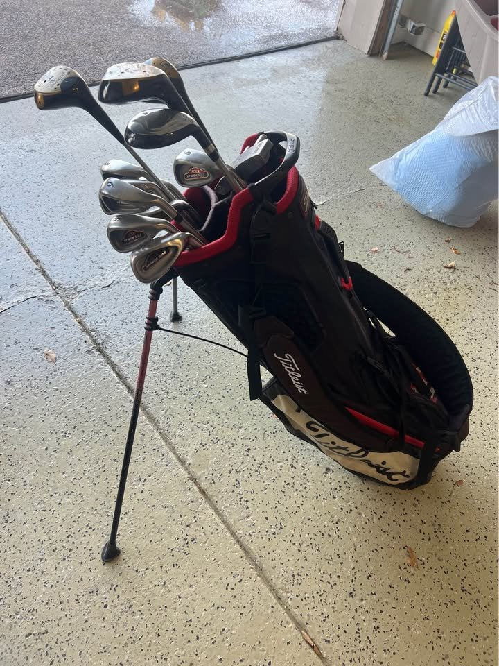 Premium Complete Golf Package – Clubs, Bag & Accessorie